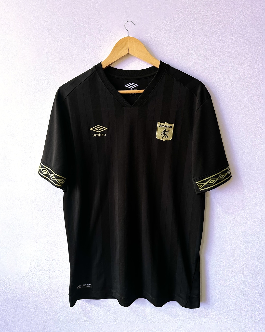 Camiseta ORIGINAL Umbro 2019 – THIRD América de Cali [USADA 10/10] Talla L