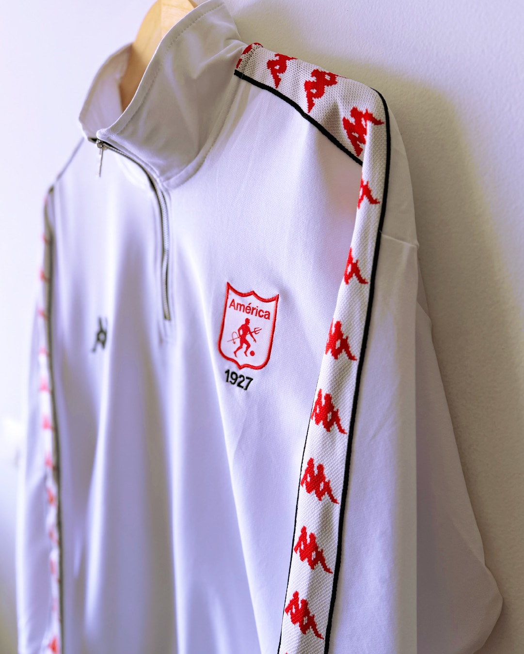 Buzo retro KAPPA América de Cali - Imagen 3